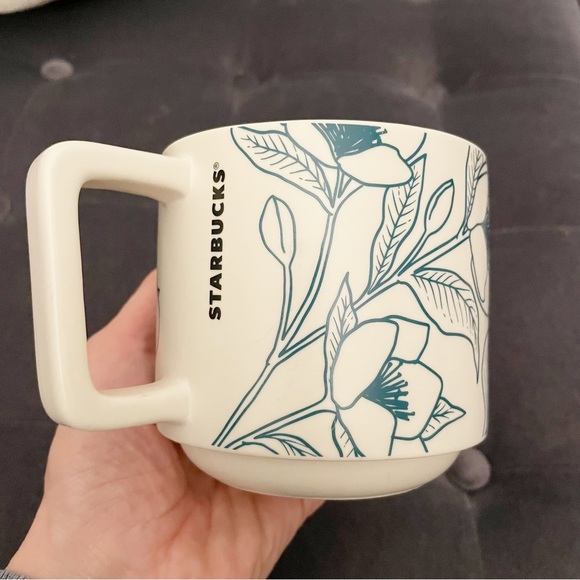 Starbucks Spring 2019 Floral Ceramic Mug 14 ounce - Picture 5 of 6